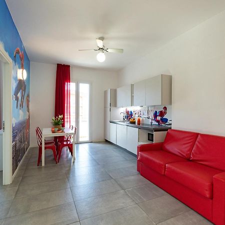 Rabbit Home Misano Adriatico Bagian luar foto