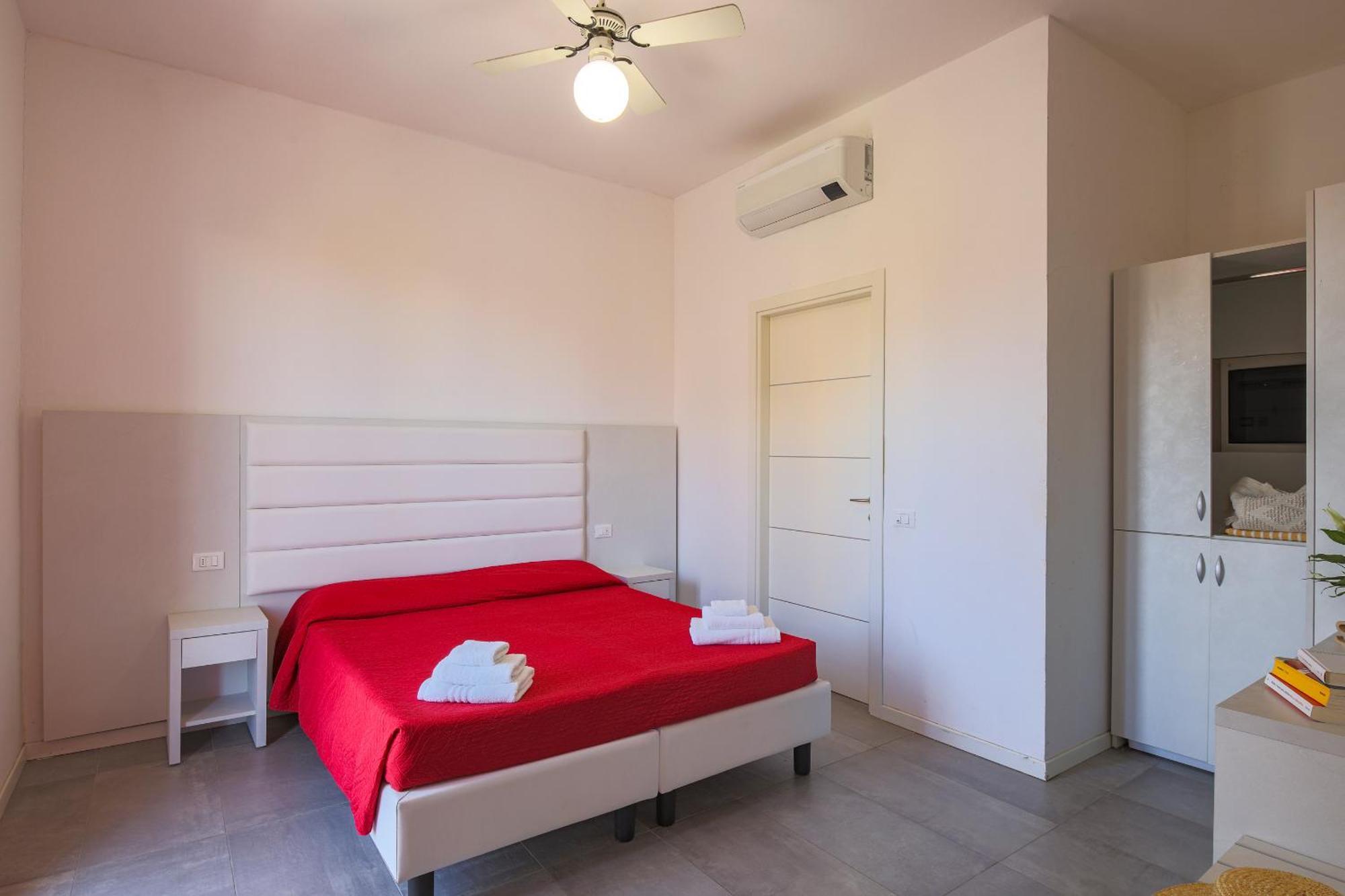 Rabbit Home Misano Adriatico Bagian luar foto